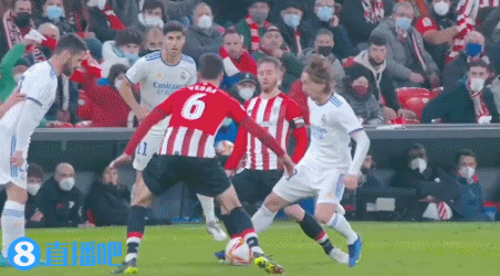 U22国足门将栾毅：少一人作战大家仍团结在一起，平局不容易