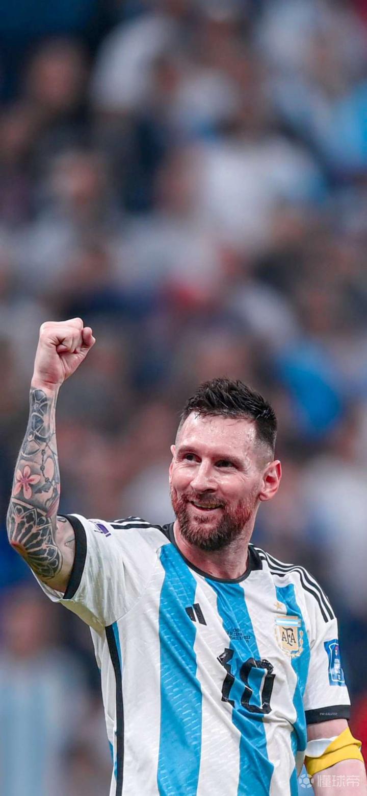 国脚新纹身曝光，引发粉丝讨论