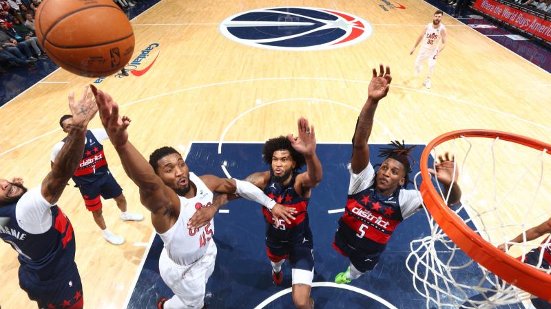 阿莫林谈球队变化：细节更好了，球员们饭后一起待的时间更长